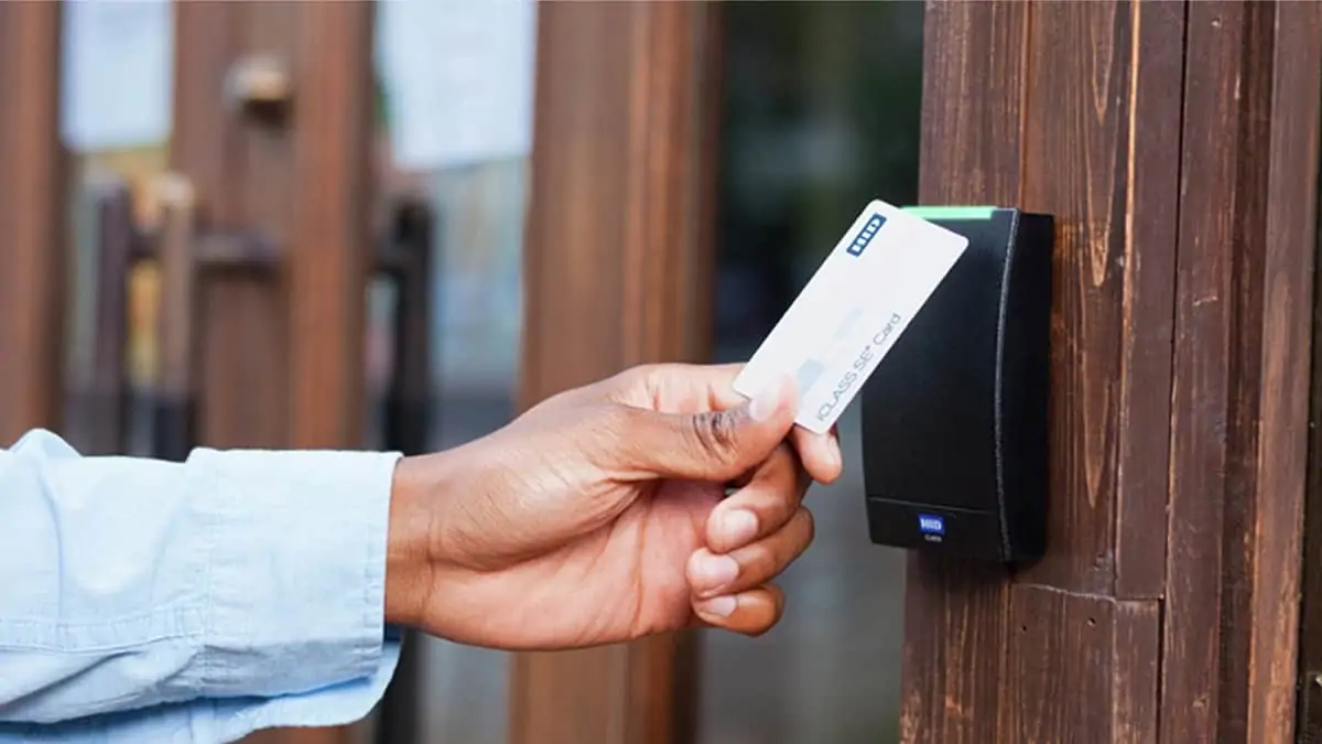 Professional electronic access control reader